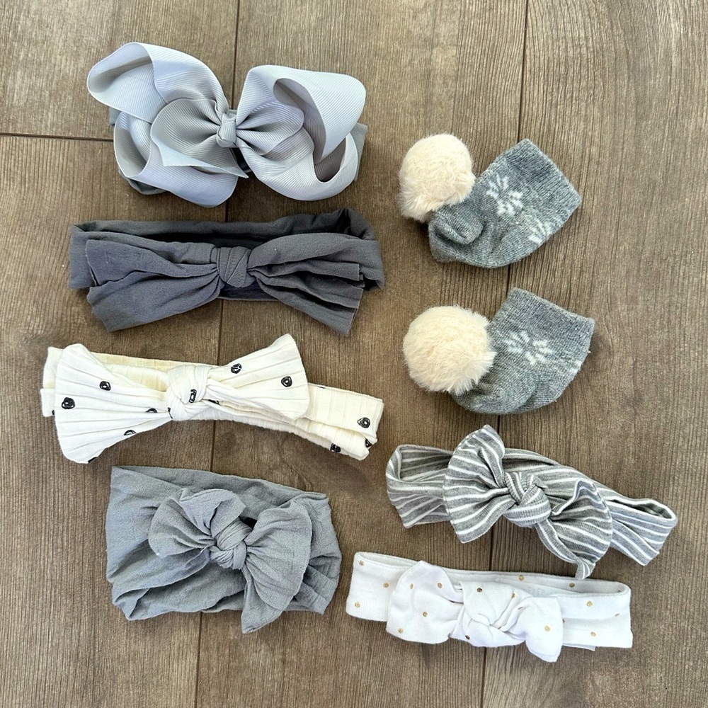 Baby girl accessory lot 
headband bows, socks